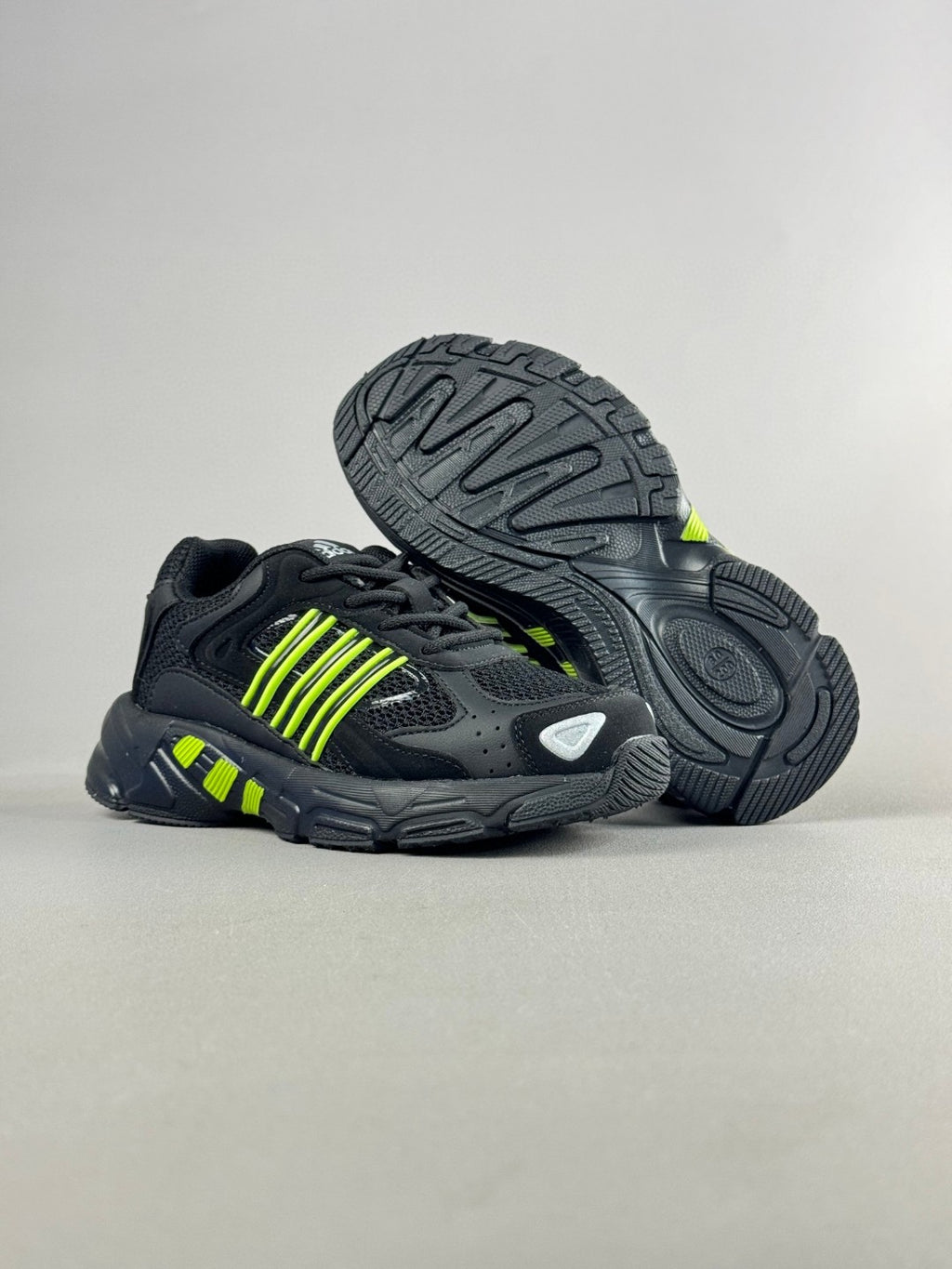 AD response CL retro casual shoes" black, yellow"