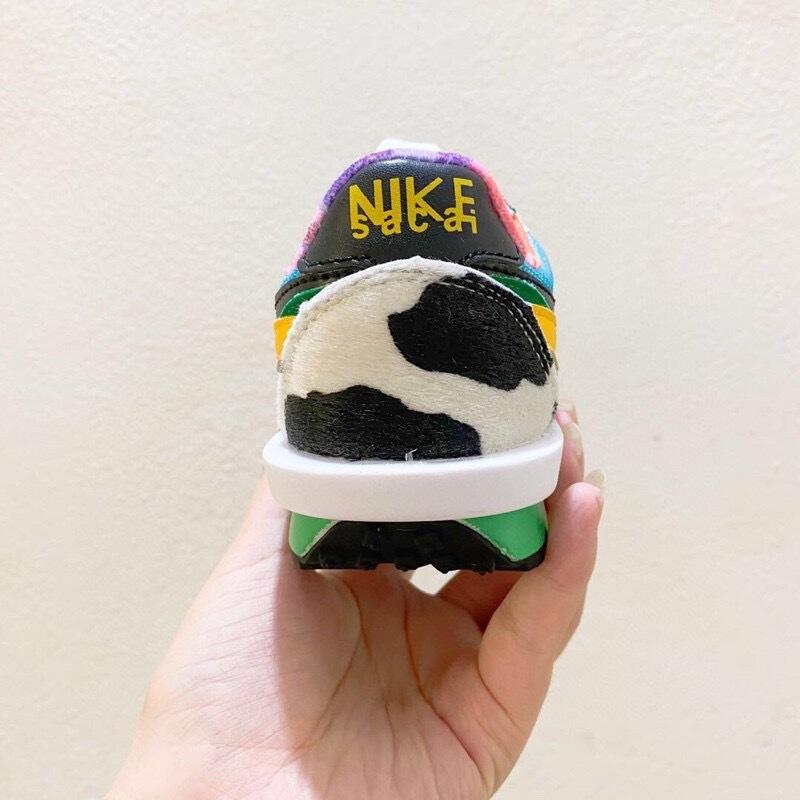 Nike Waffle Casual Jogging Shoes Deconstructed Double Hook" blue, green, yellow"