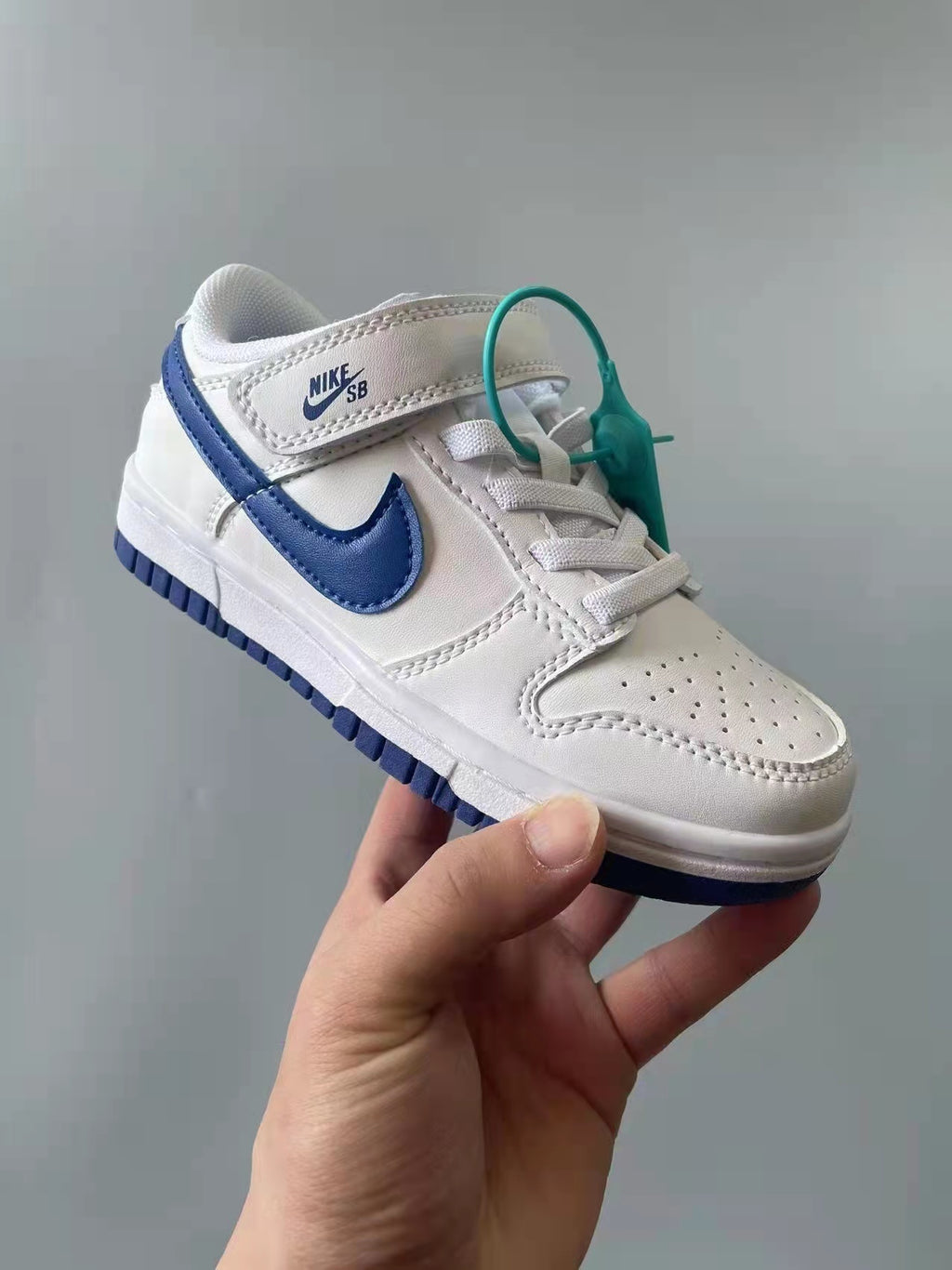 SB Velcro children's shoes" white"