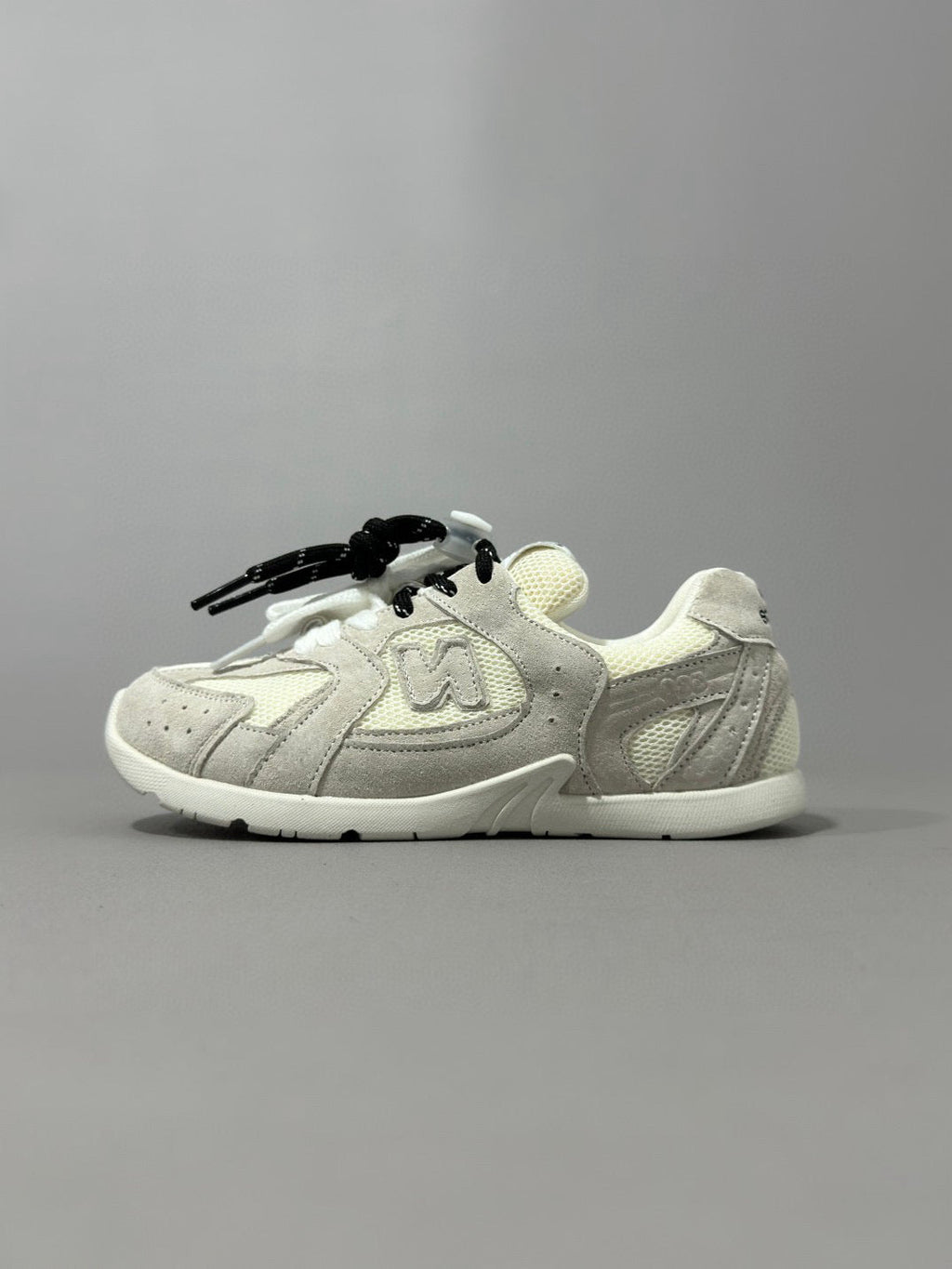 NB530 Miu miu lace-up" light gray , & off white"