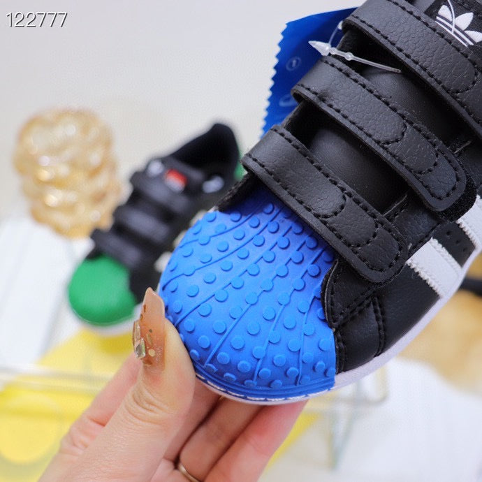 Adidas LEGO joint shell toe children's shoes" black, blue, green"