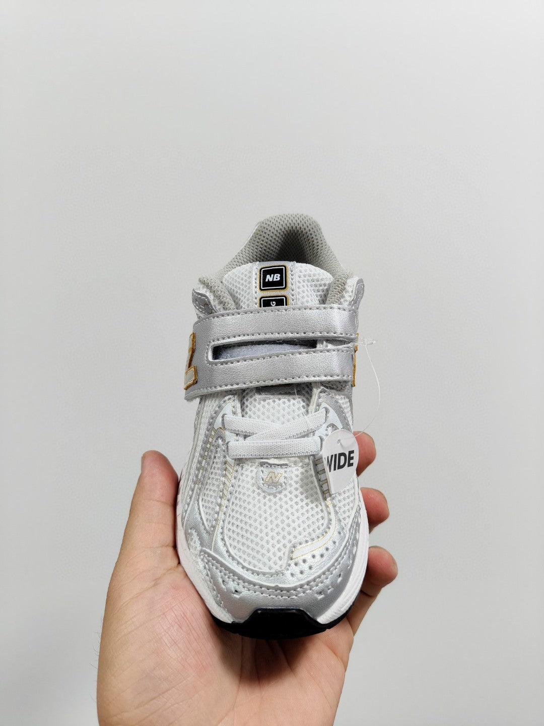NB 1906 Velcro Kids Running Shoes" white, silver"