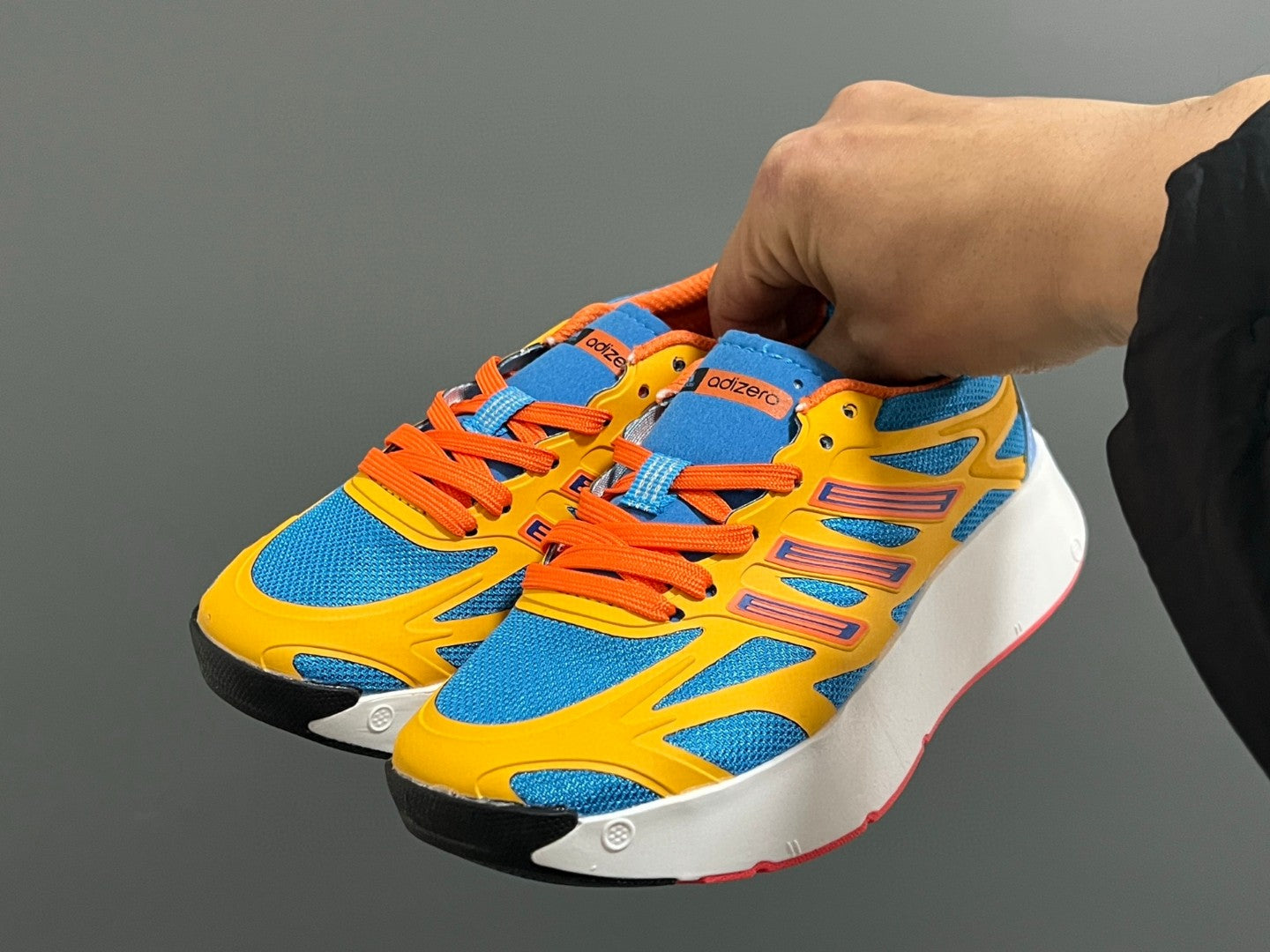 A's new children's shoelace buckle swing sports shoes" Orange, blue"