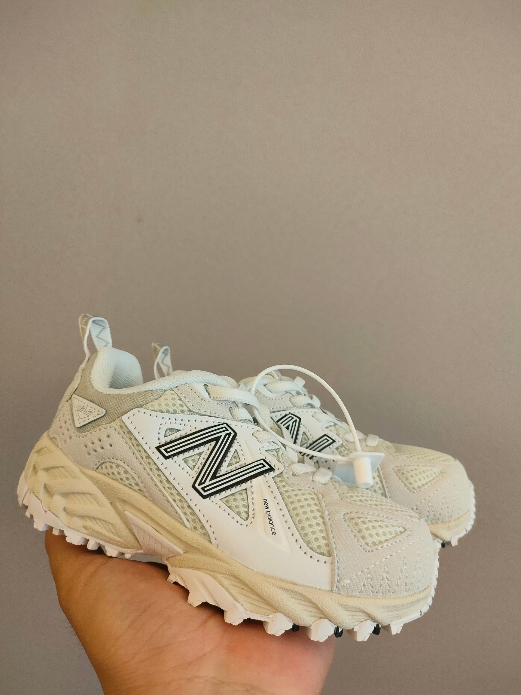 NB610 children's outdoor shoes