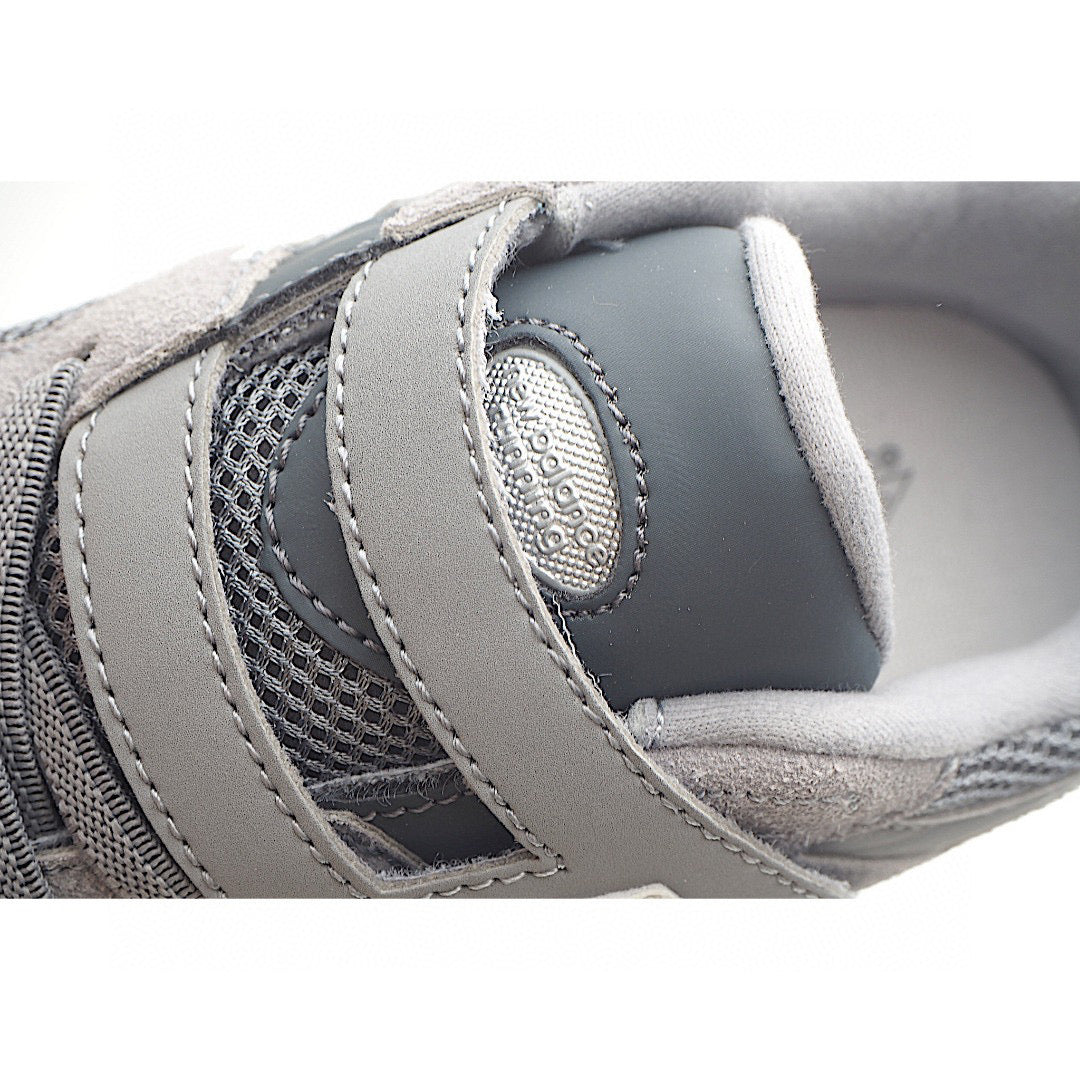NB327 Rotating Buckle Waffle Gump Children's Shoes" light gray"
