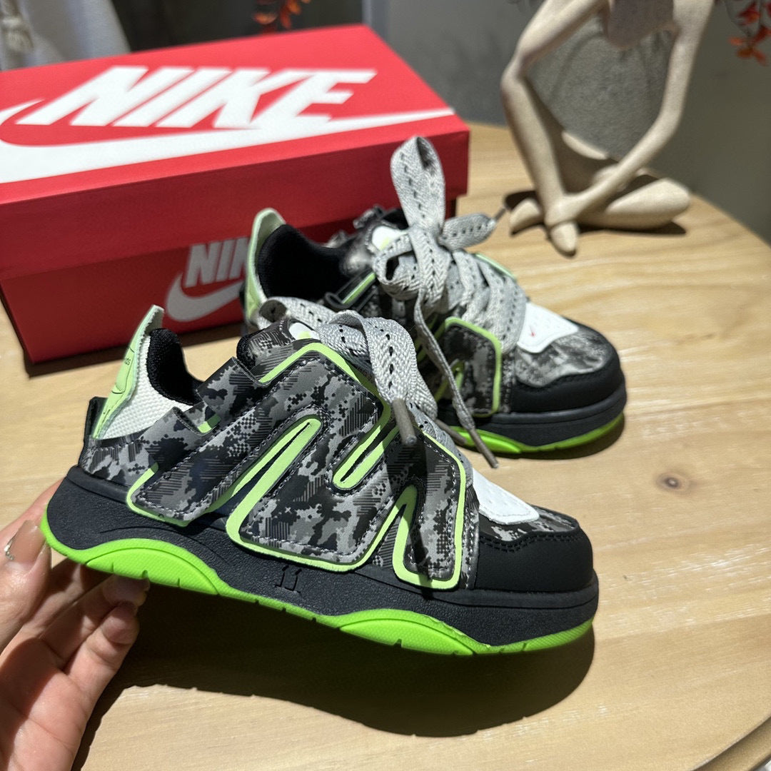 Nike overseas limited edition joint Velcro