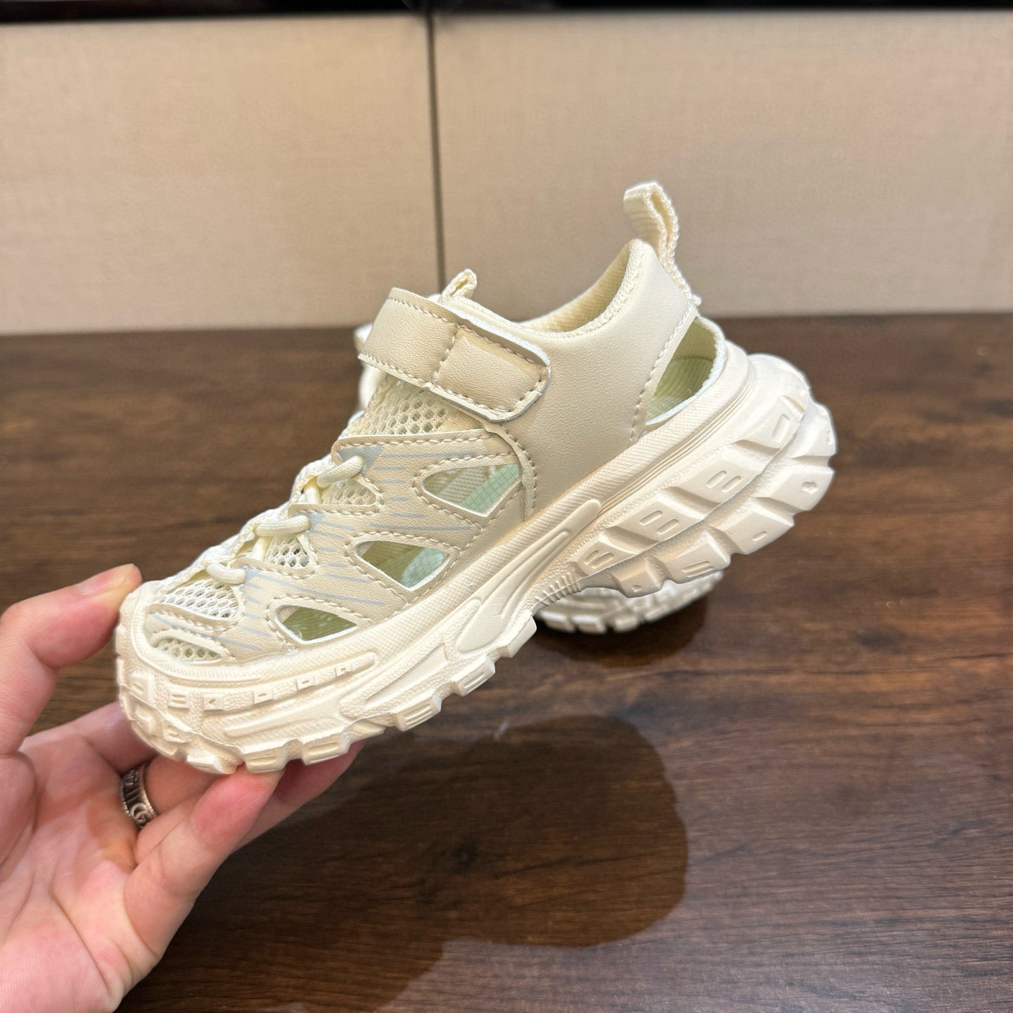 Adidas tire bottom beach shoes"beige"