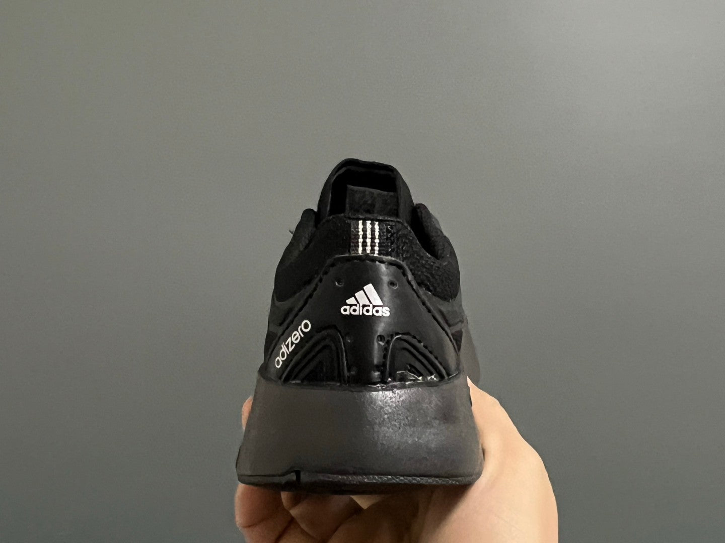 A's new children's shoelace buckle swing sports shoes" black"
