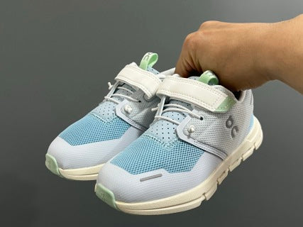On Angpao Velcro Elastic Band" light blue and light gray"