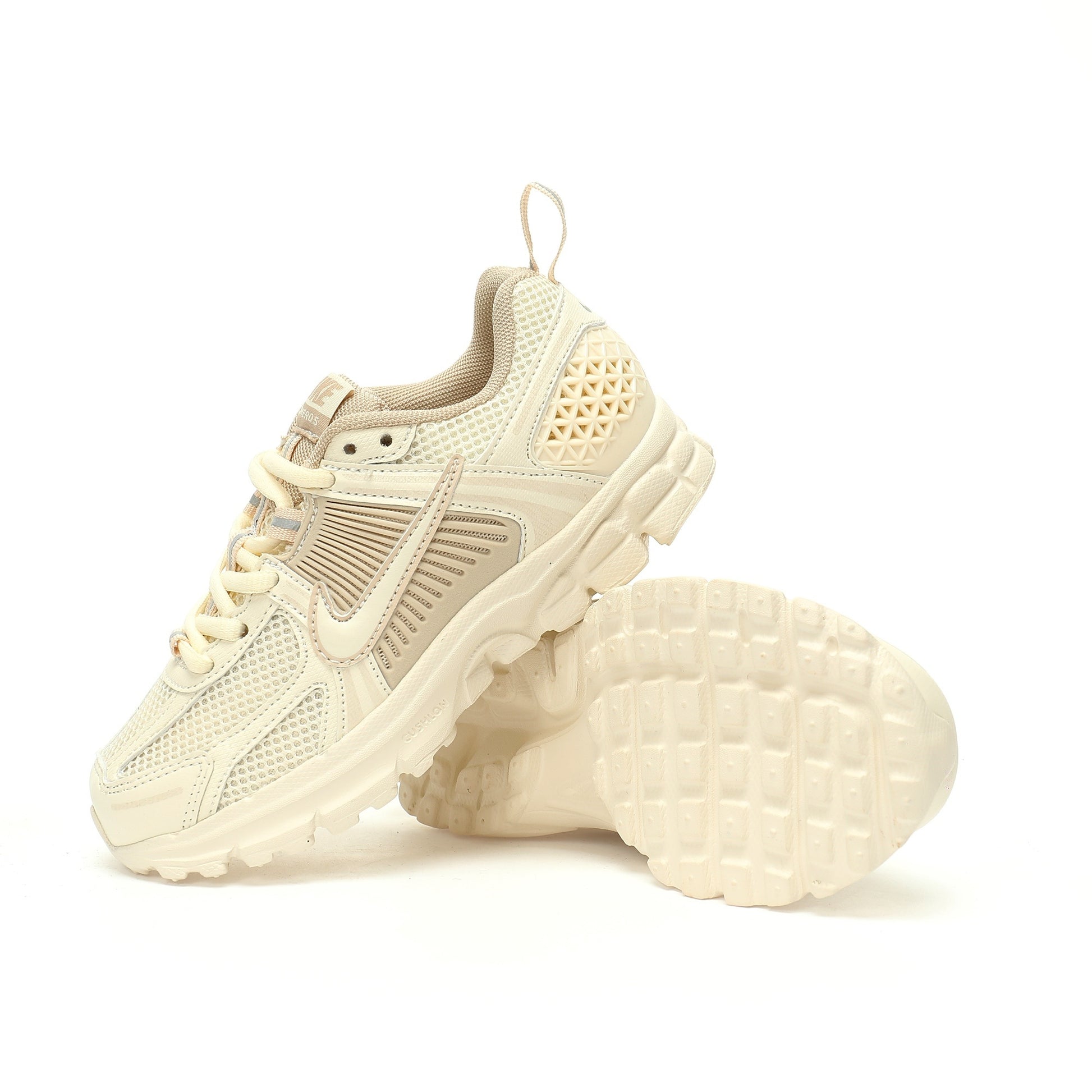 Nike V5" Camel"
