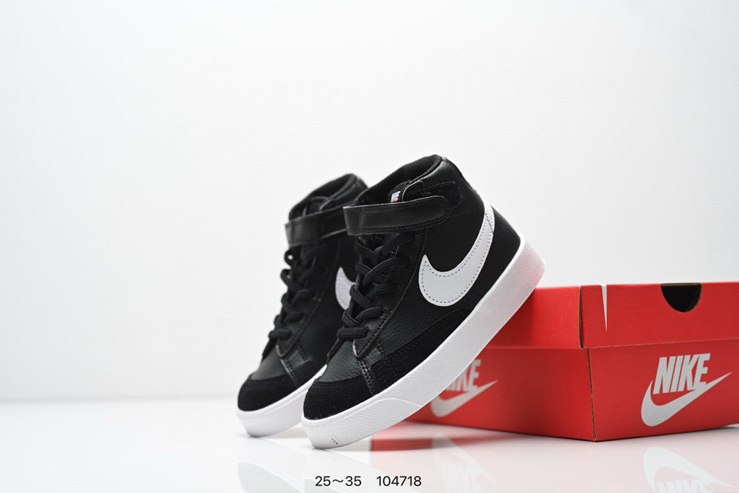 Nike Trail Blazers High-Top Velcro Kids Shoes