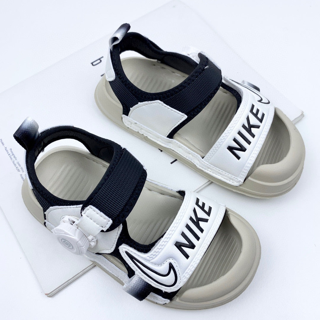 Nike Twist Lock Closed Toe Sandals "light gray, navy"