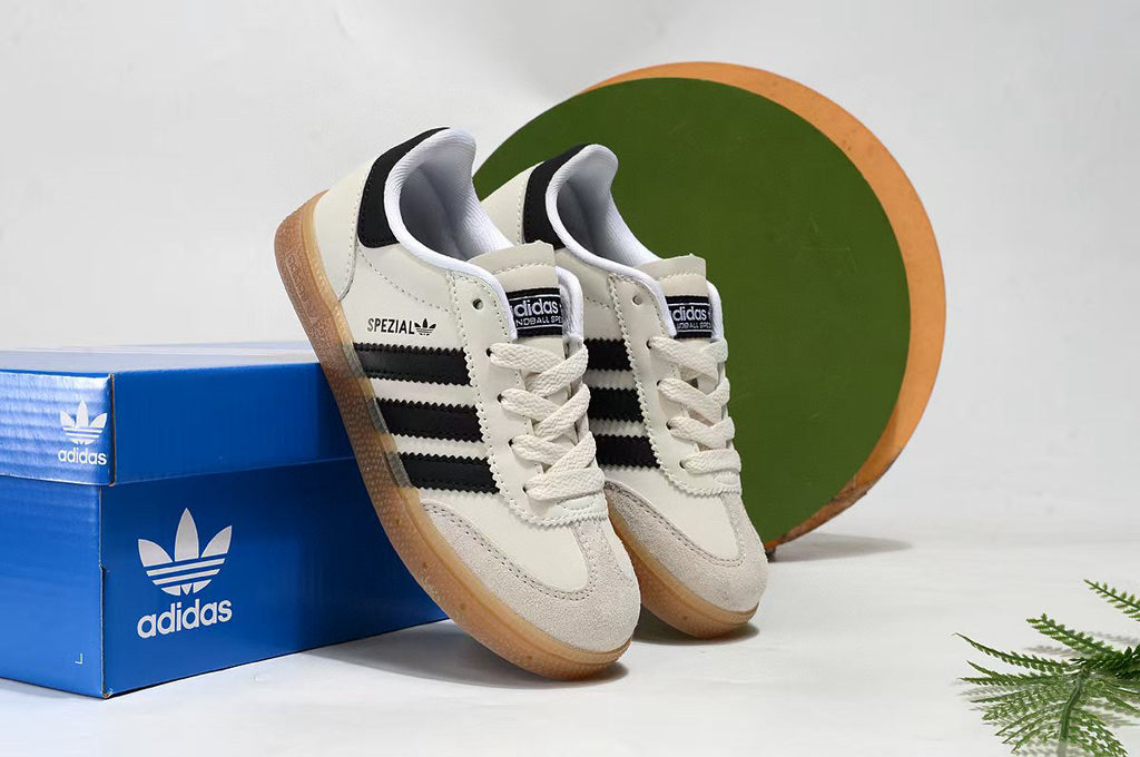Adidas Dexter III children's shoes" cream"