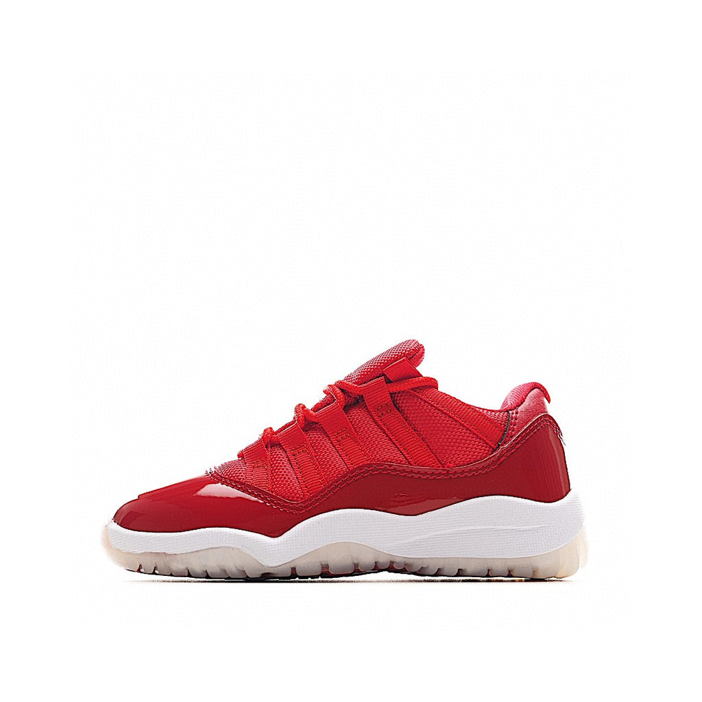 The classic AJ11 is back, mid-top" red"