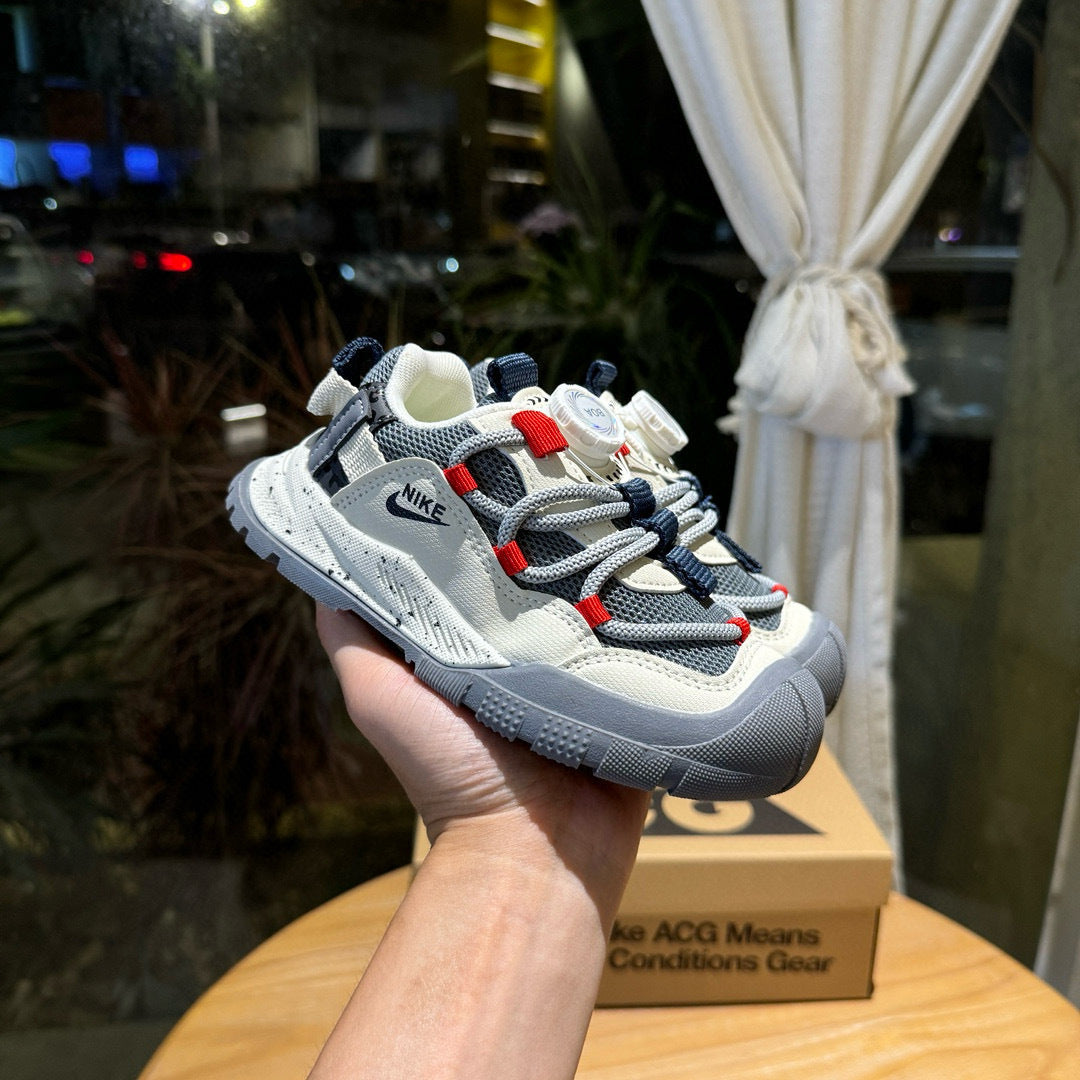 Nike ACG outdoor hiking shoes" gray"