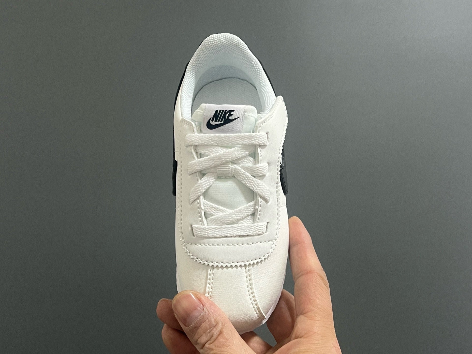 Nike Forrest Gump Classic Velcro Kids Shoes" white"