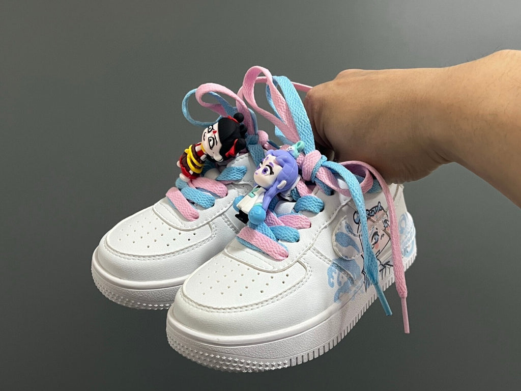 Empty one size pair of shoelaces Velcro cartoon