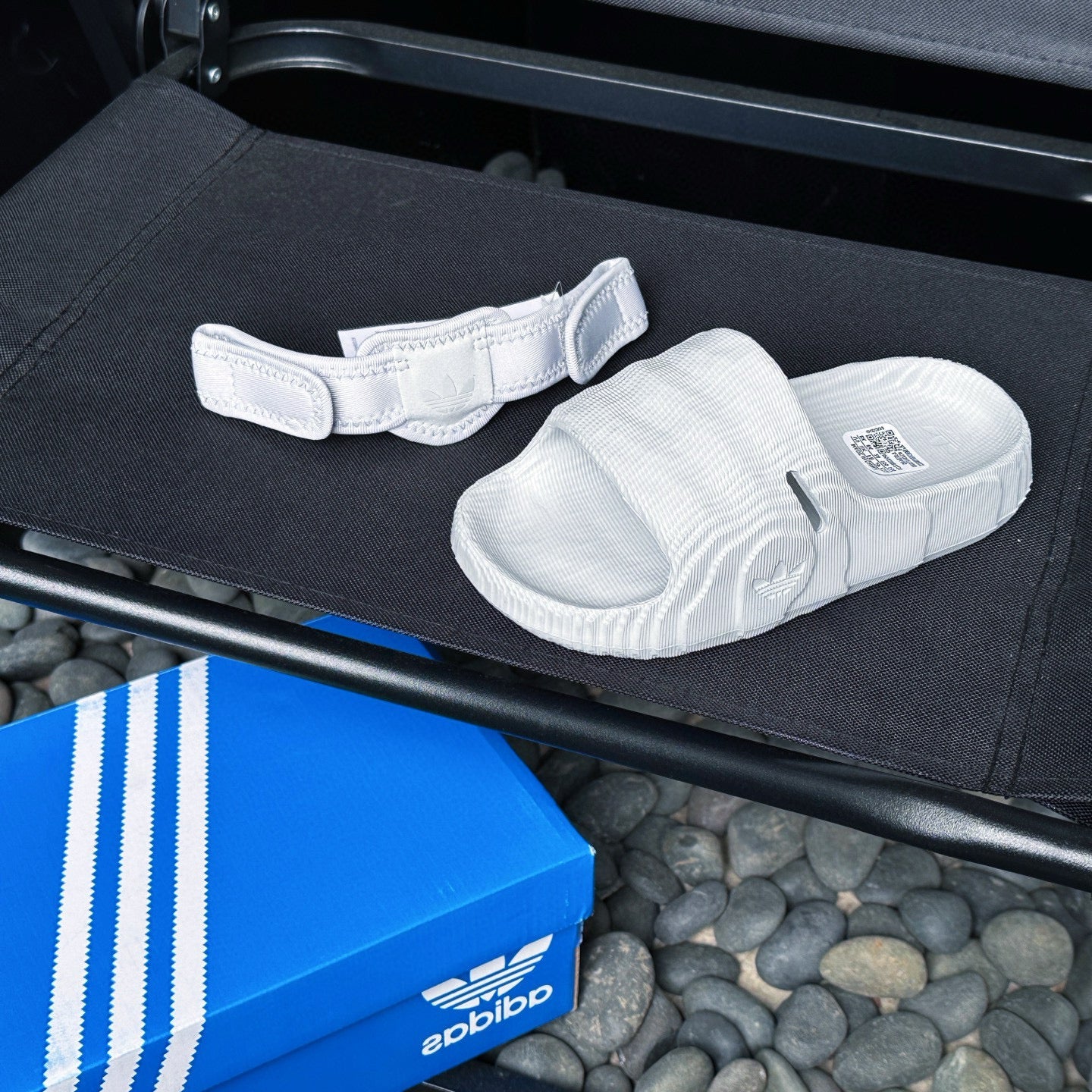 Adidas two-way beach sandals" white"