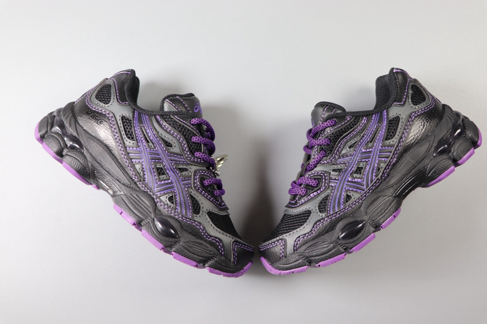 Asics Gel-NYC Professional" black with purple"