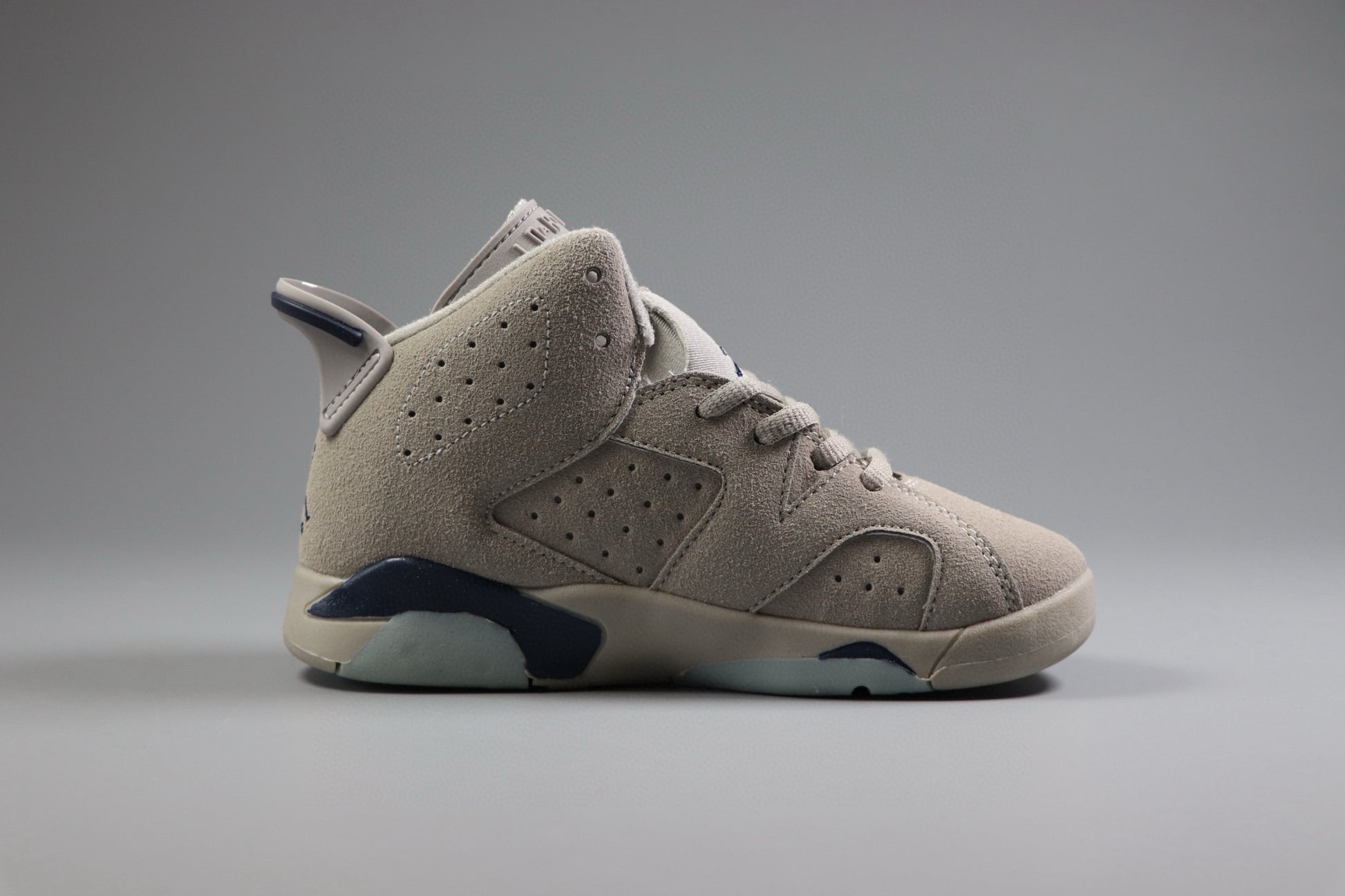 Joe 6 children's basketball shoes " beige"