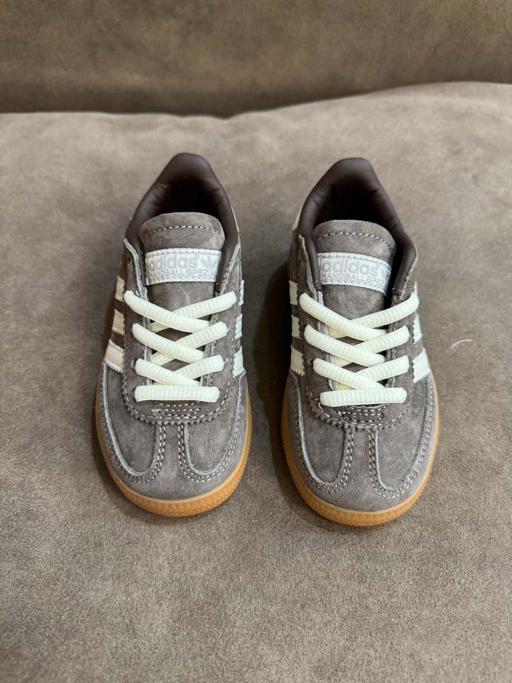 Adidas training 3 generation pig leather children's shoes" gray"