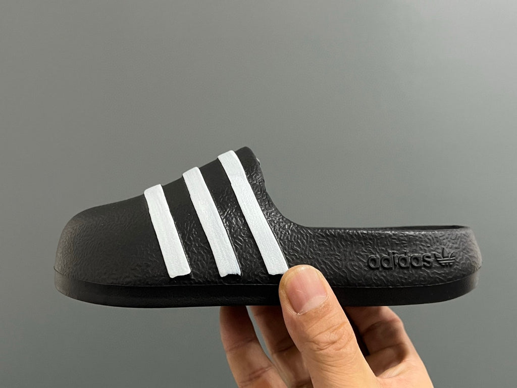 A's new style children's slippers with closed toe cap" black"