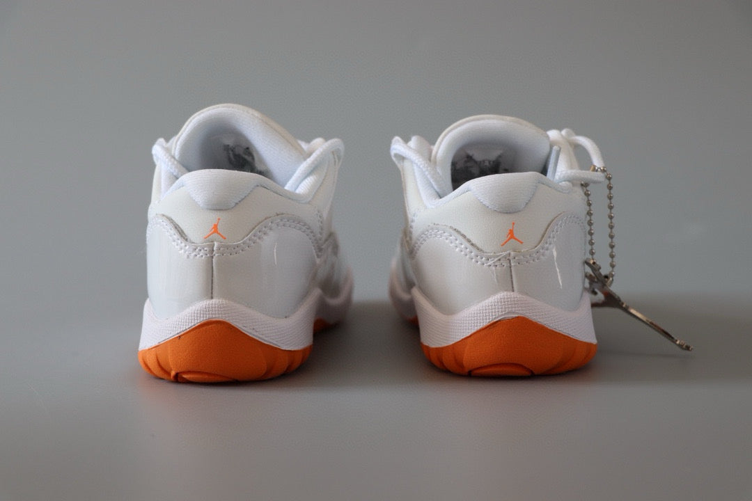 Joe 11 low-top children's shoes" white, orange"