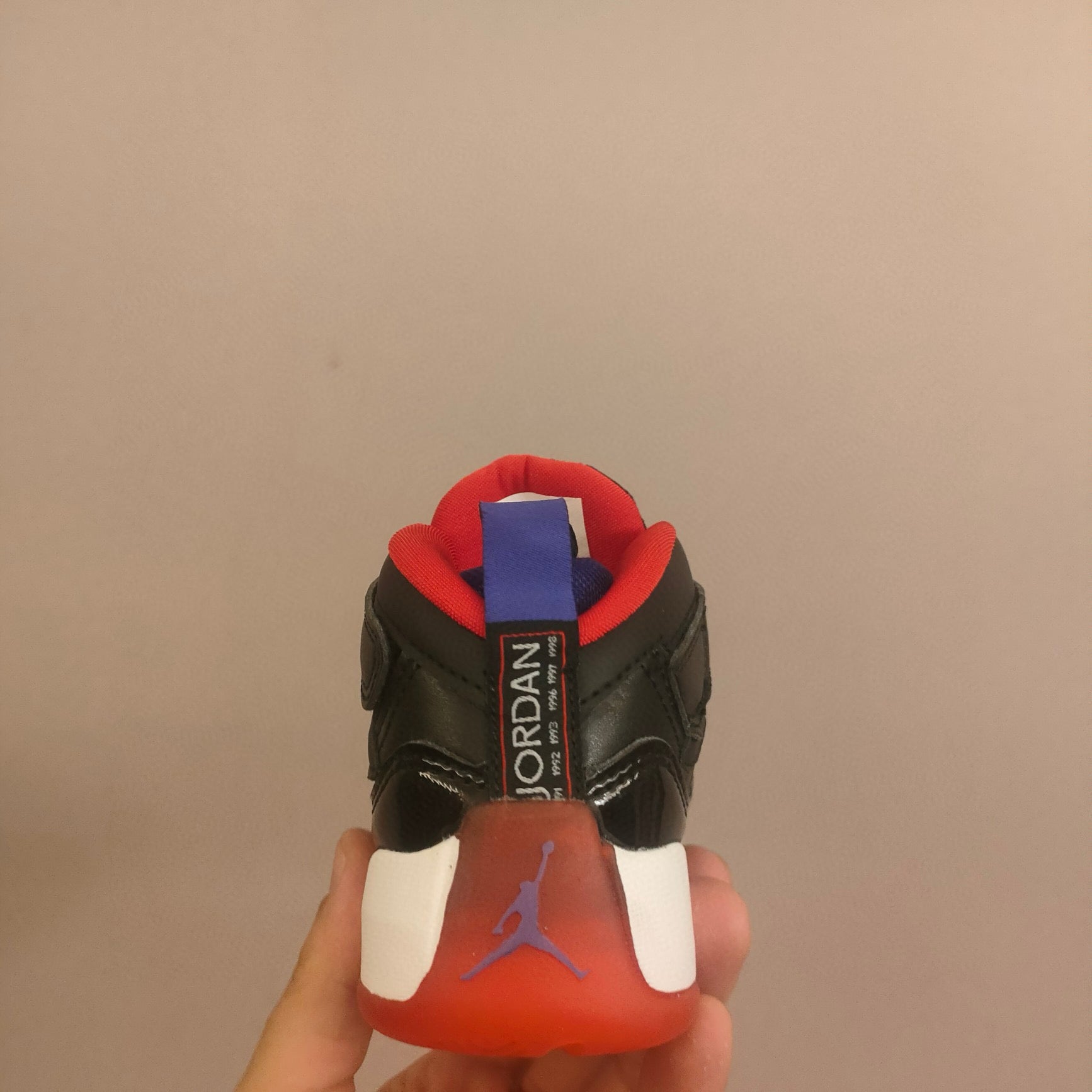 Jordan 612 single buckle children's shoes" black, orange"