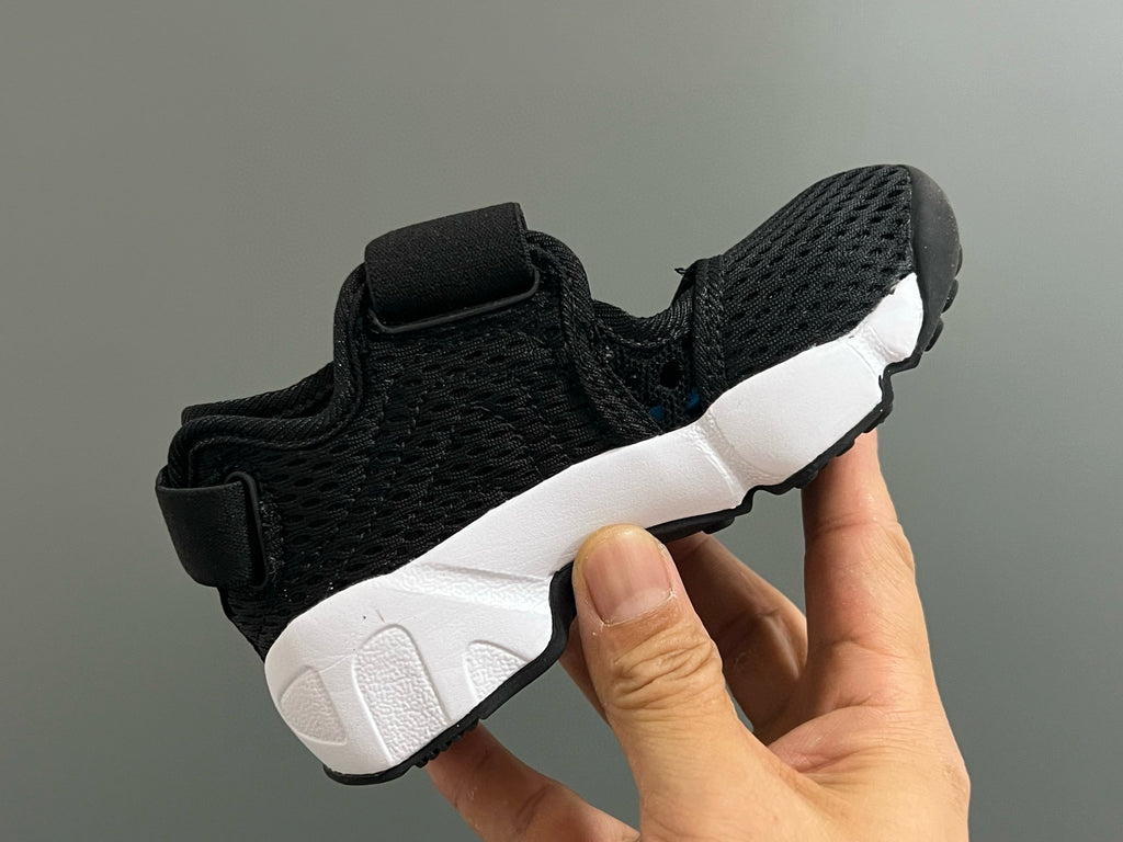 Nike Ninja Closed Toe Sandal "black"
