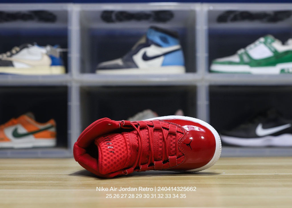 Jordan trendy children's shoes"red"
