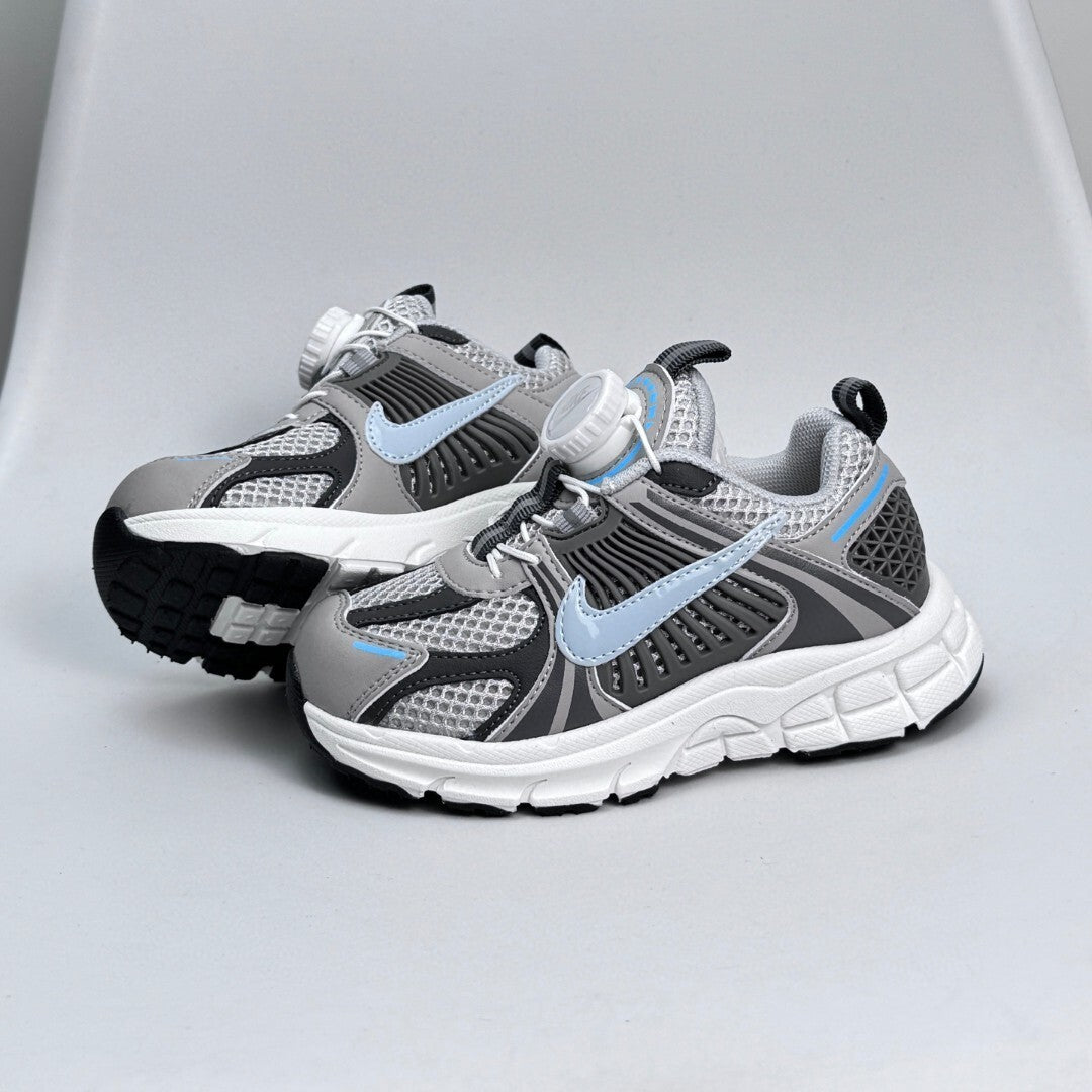 Nike Zoom V5 Retro Sneakers