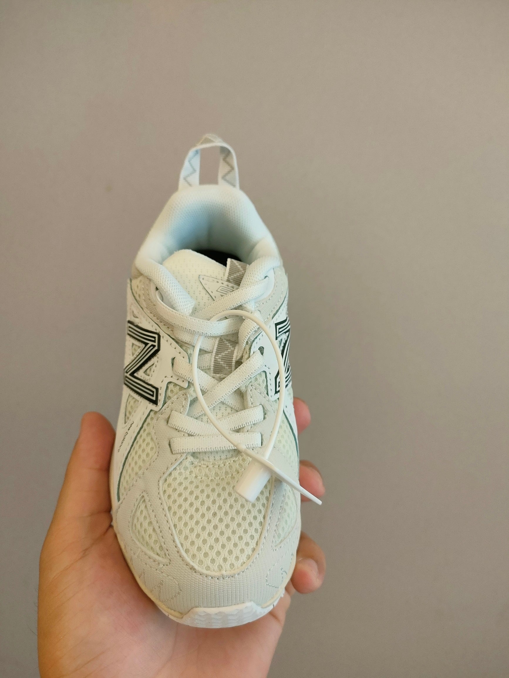 NB610 children's outdoor shoes