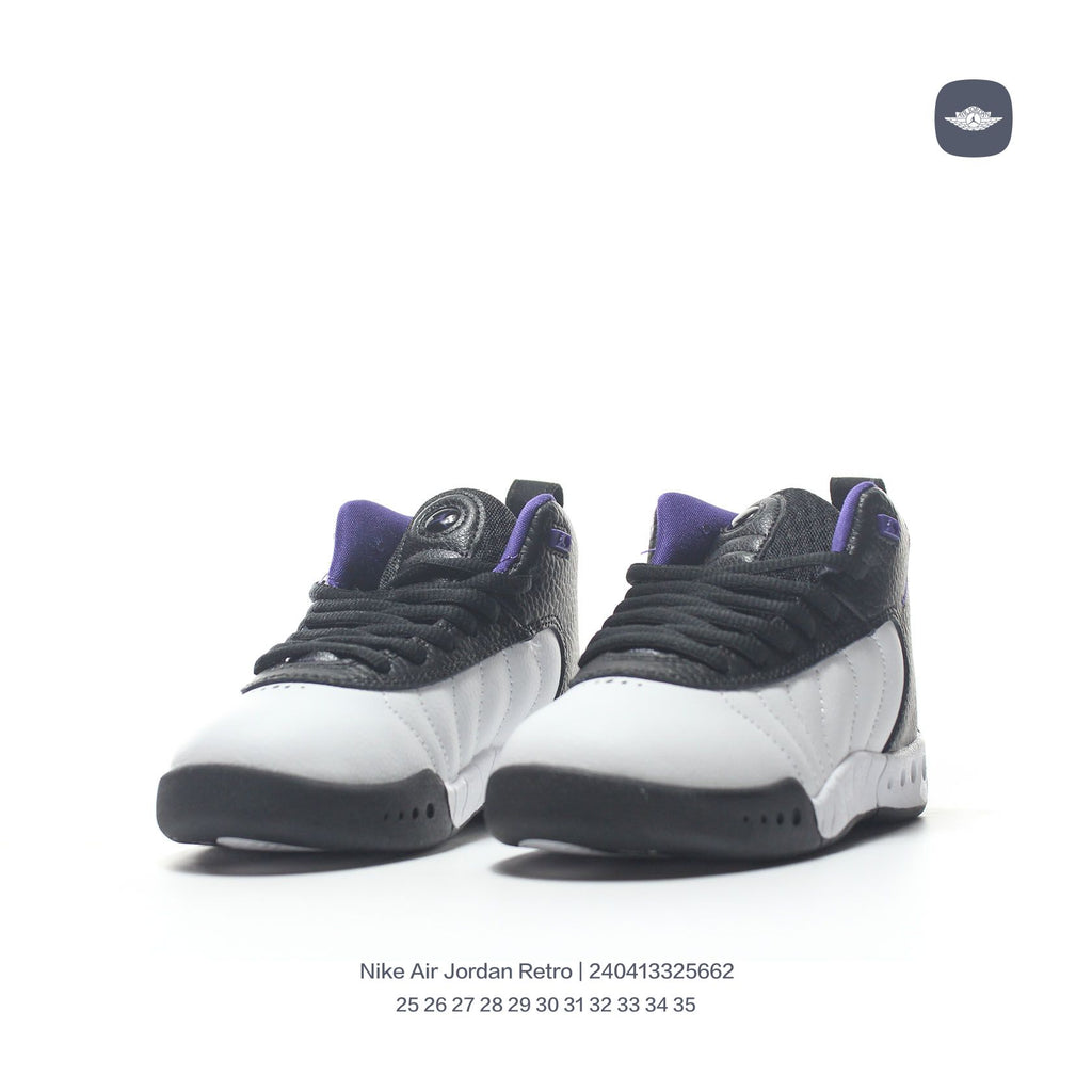 Jordan Retro-combat basketball shoes " black, white"