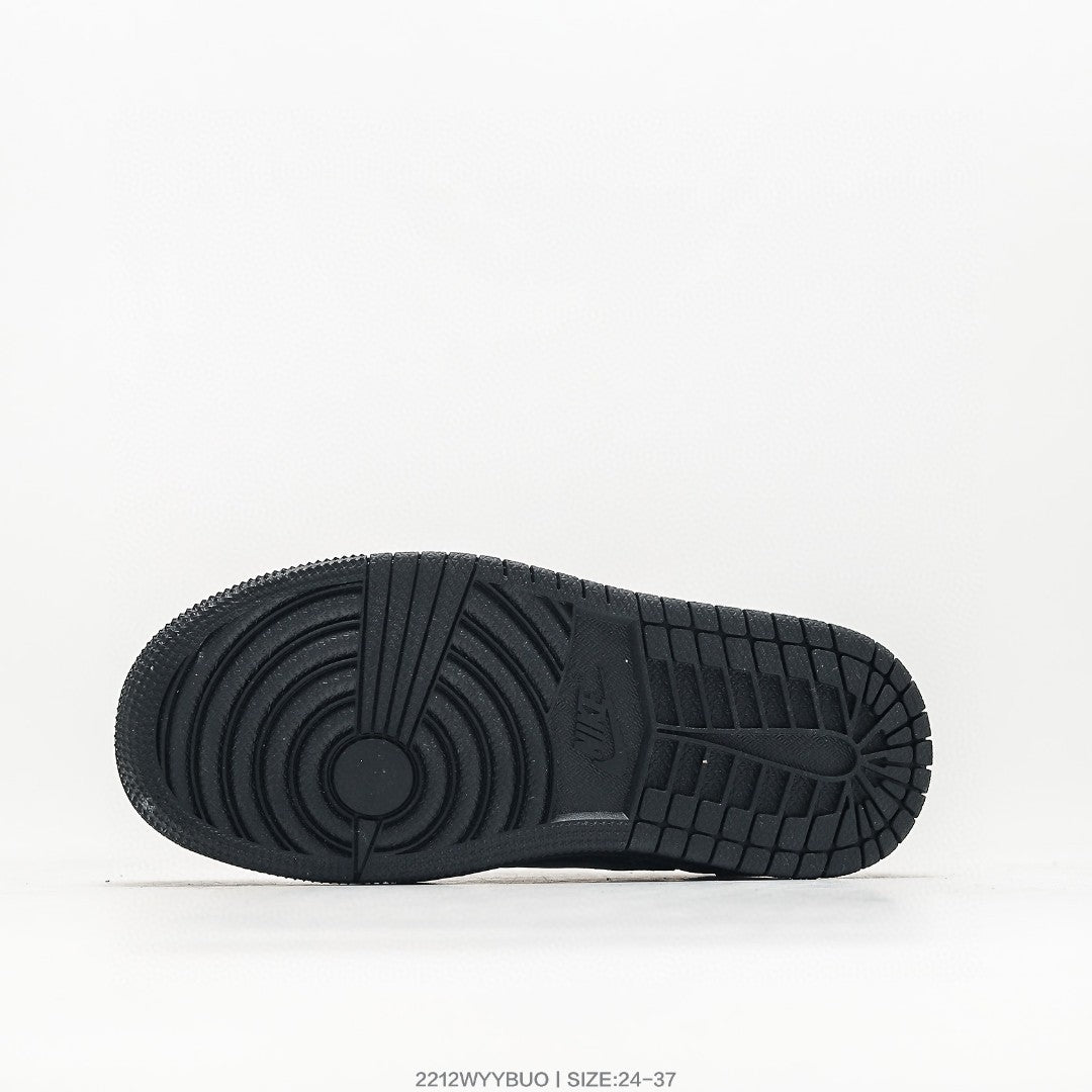 Jordan low-top reverse hook black warrior" black"