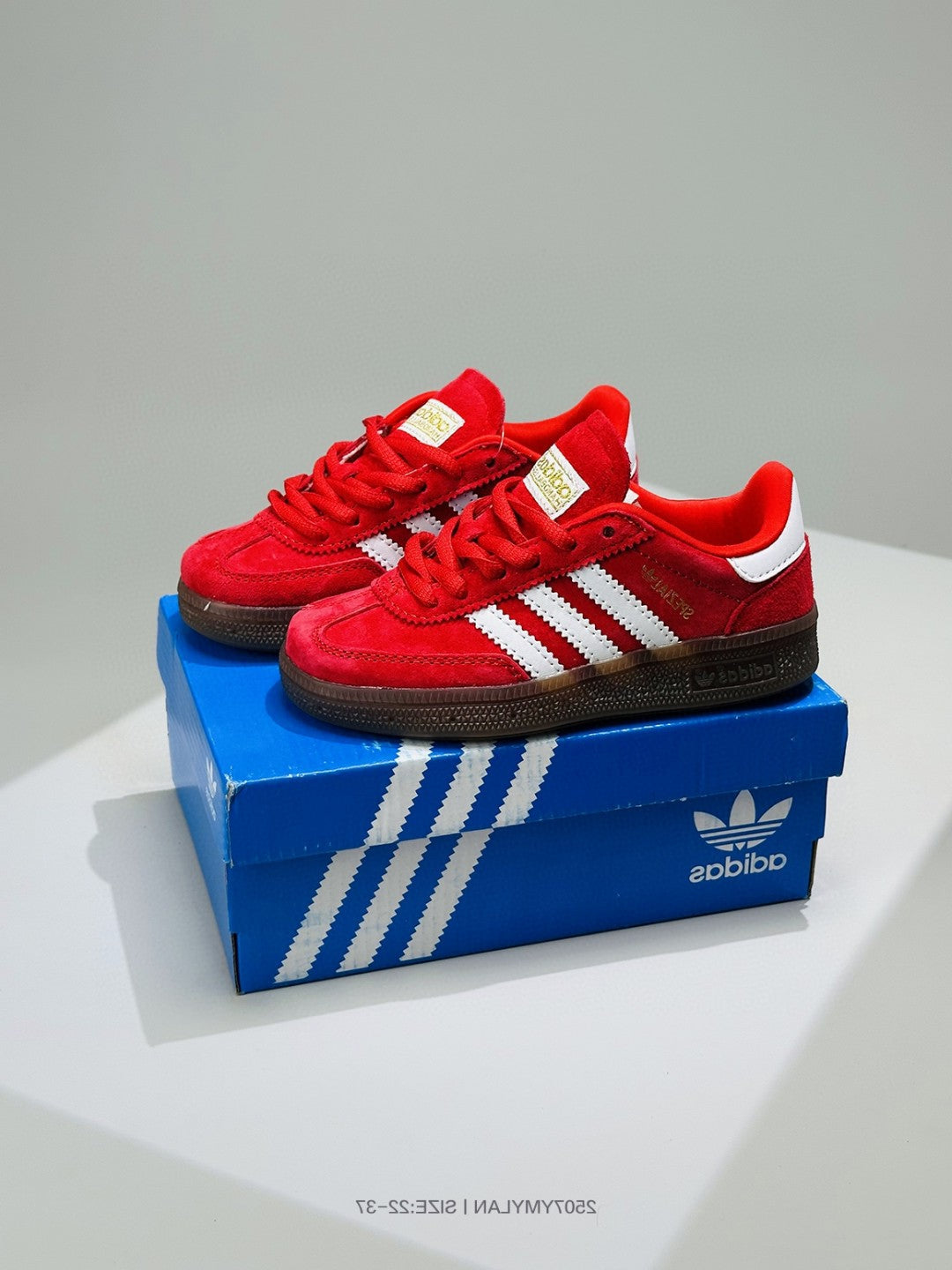 Adidas HANDBALL SPEZIAL Clover College Style Retro" red"