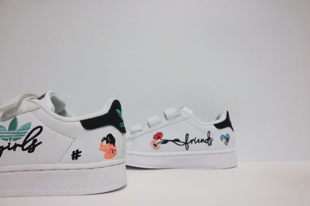 Shell toe two-layer cartoon children's shoes" white"
