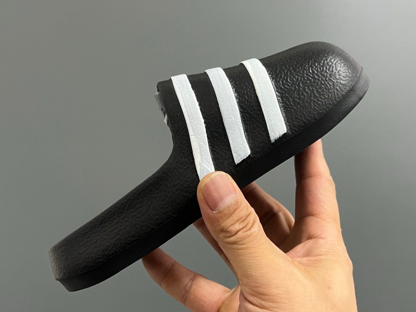 A's new style children's slippers with closed toe cap" black"