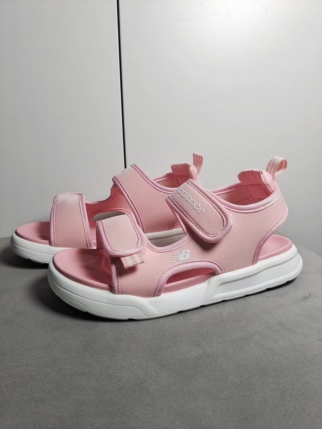 NB double velcro sandals" pink"