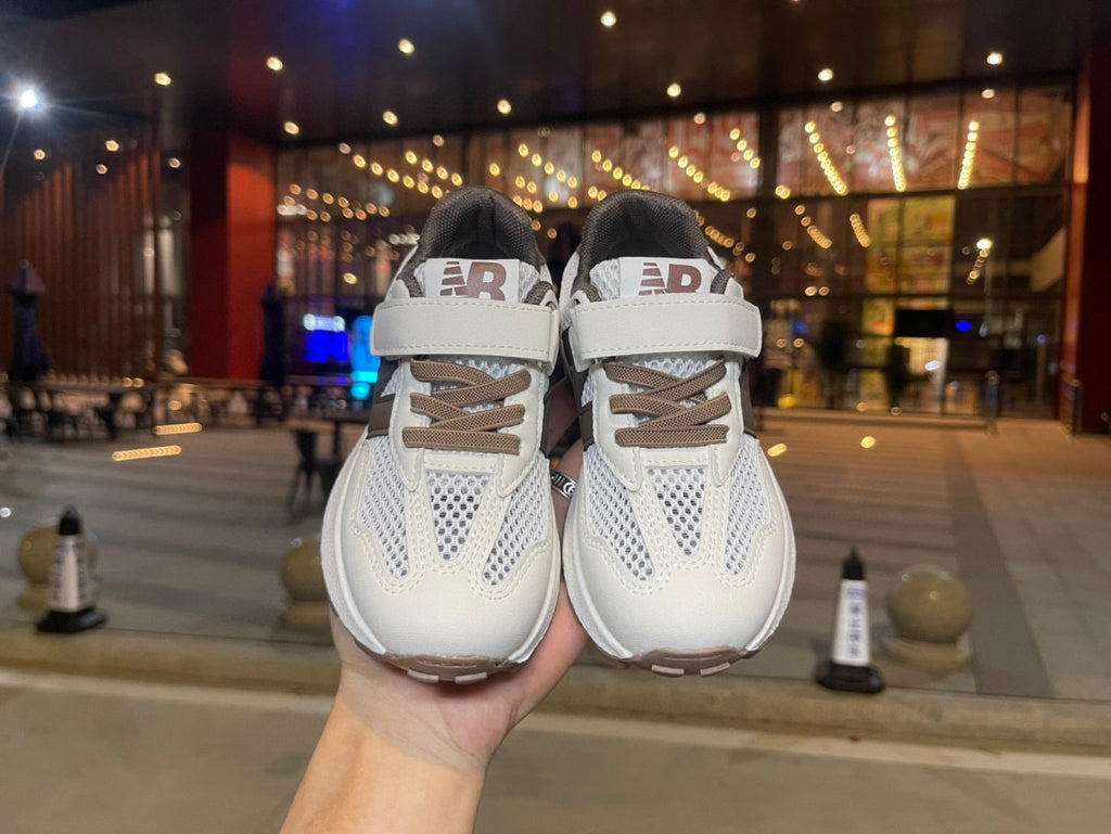 NB single buckle breathable"off white and brown"