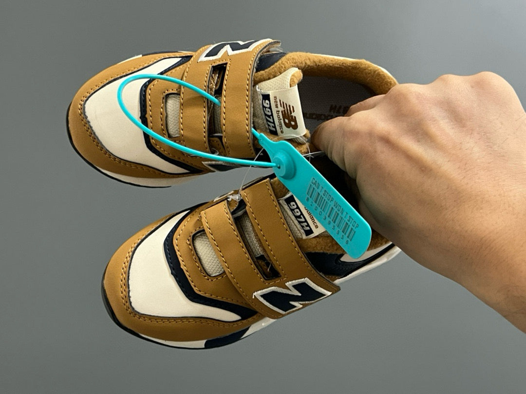 NB997 Velvet Velcro Children's Shoes" brown, cream"