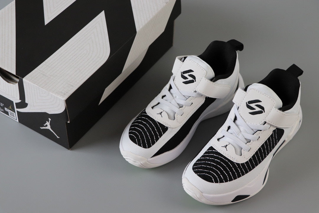Jordan Doncic children's sports shoes" black, white"
