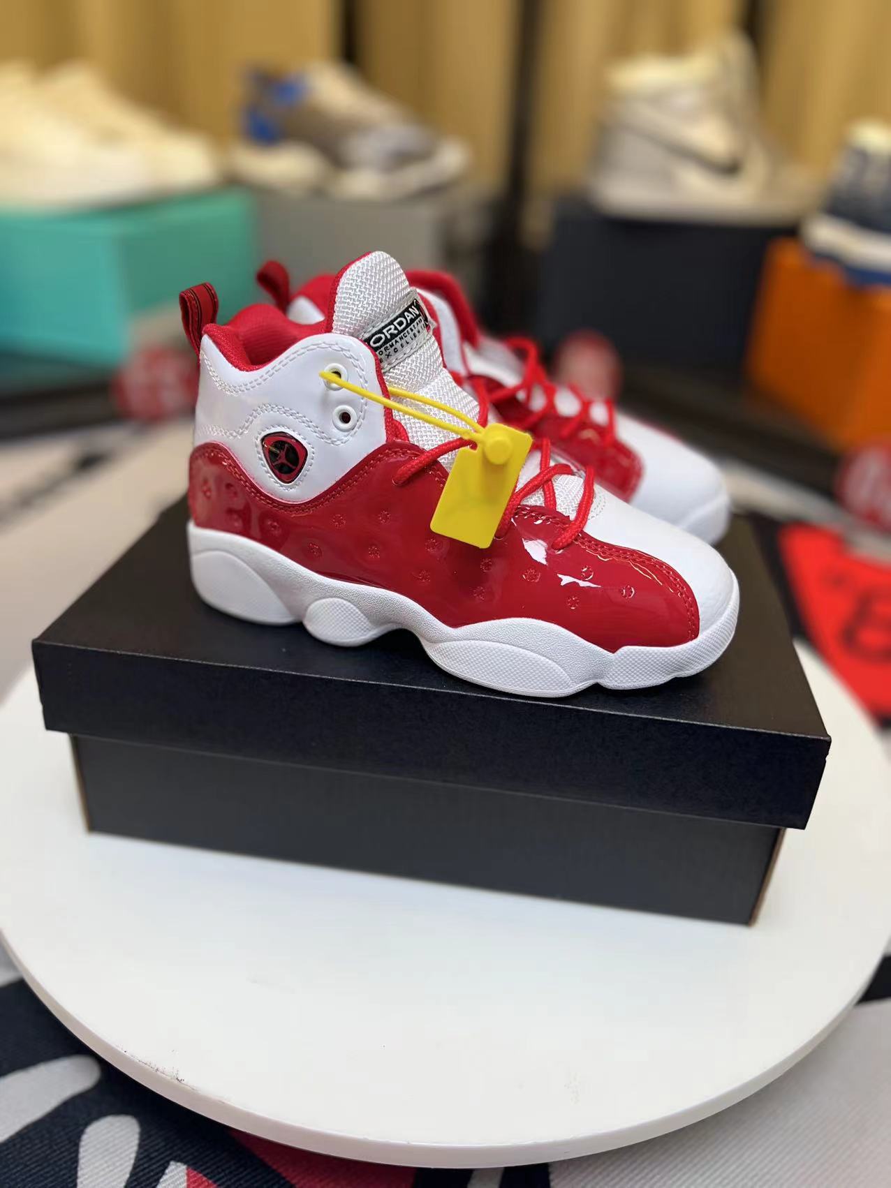 Joe 13 second generation "white, red"