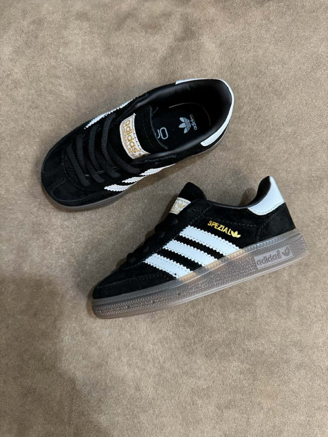 Adidas training 3 generation pig leather children's shoes" black"