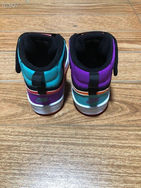 Air Force One mid-section