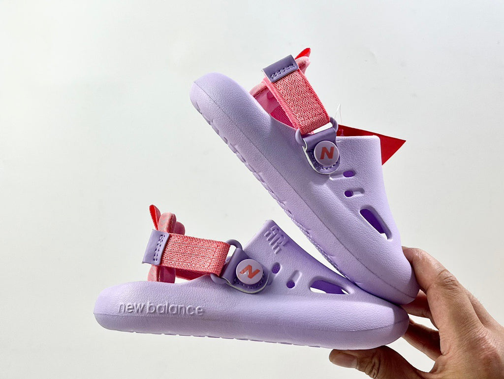 NB hole two-way sandals" purple"