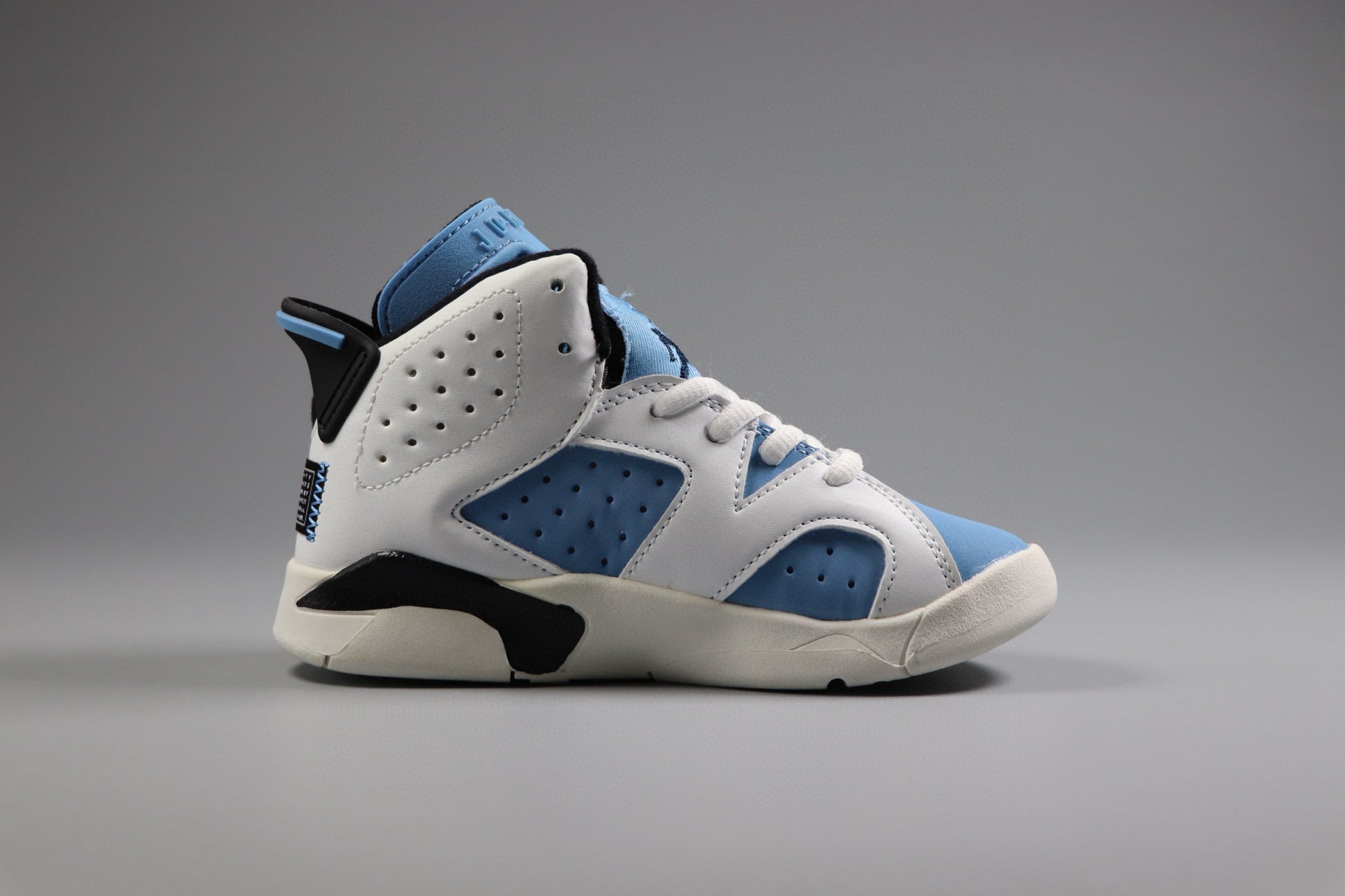 Joe 6 children's basketball shoes " white, & blue"