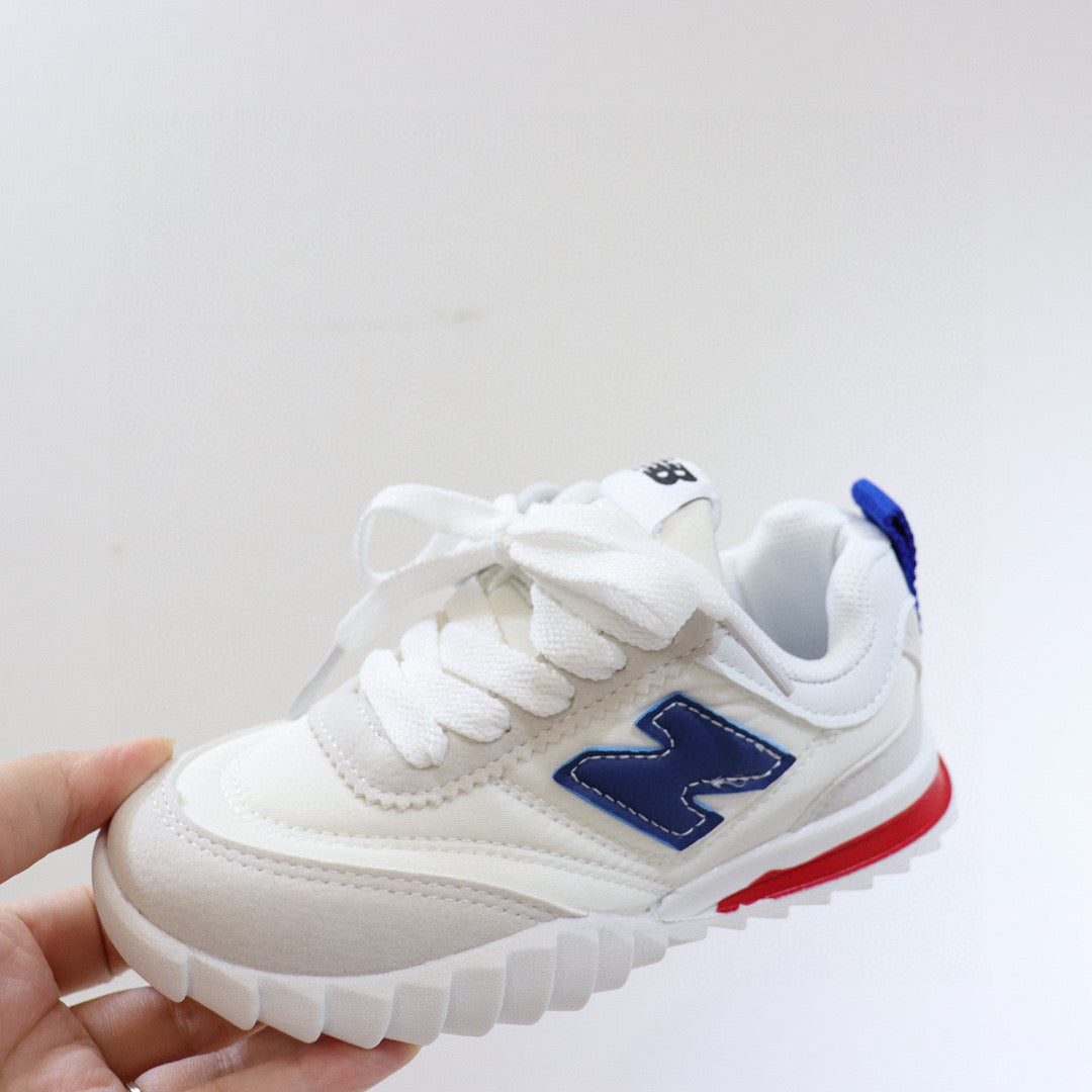 NB overseas version of the shoes" white"