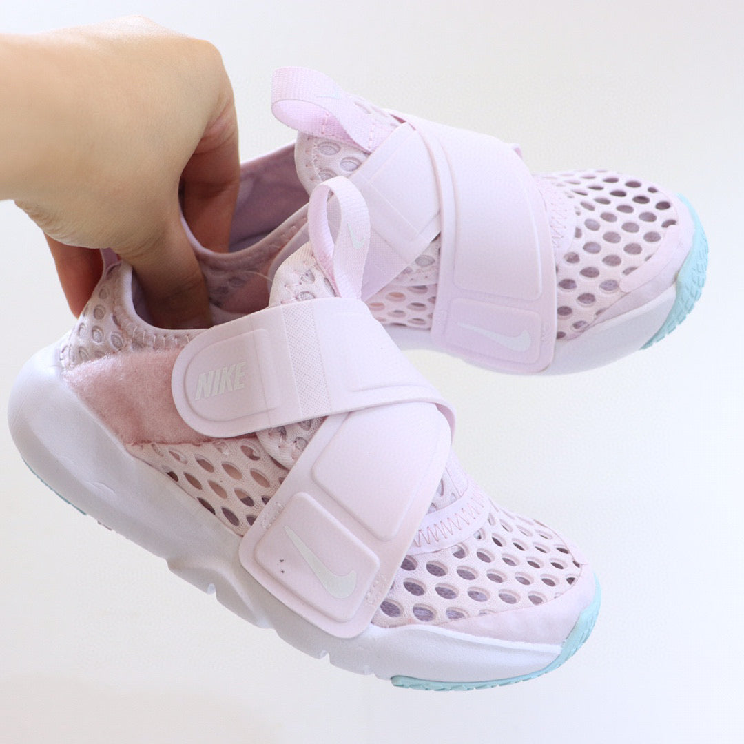Nike Little UFO Large Mesh Velcro Children's Shoes" light pink"