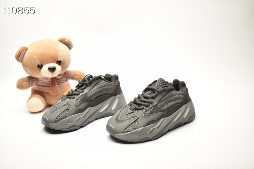 AD Coconut 700 " gray"