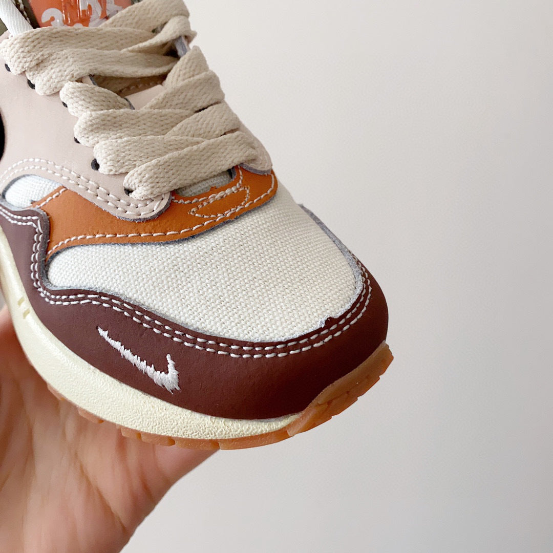 Nike co-branded children's air cushion